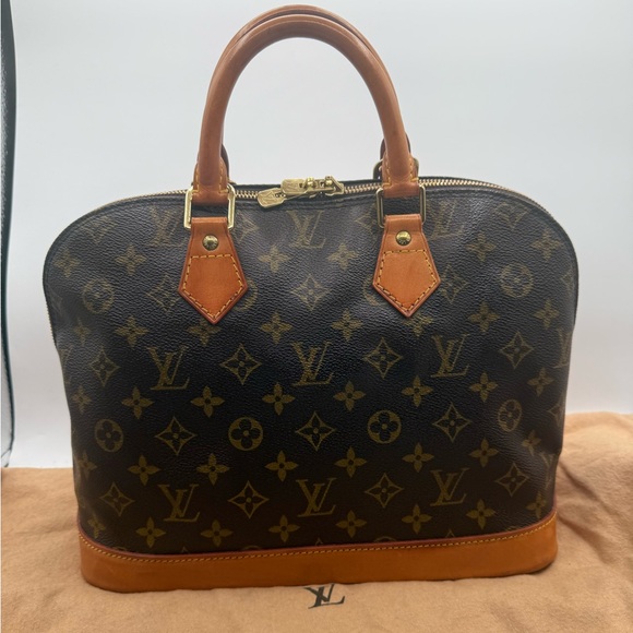 EUC Louis Vuitton Monogram Alma PM w/monogram adjustable strap - Picture 1 of 17